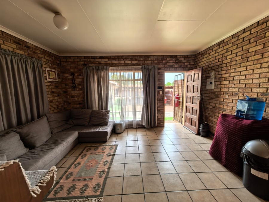 1 Bedroom Property for Sale in Parys Free State